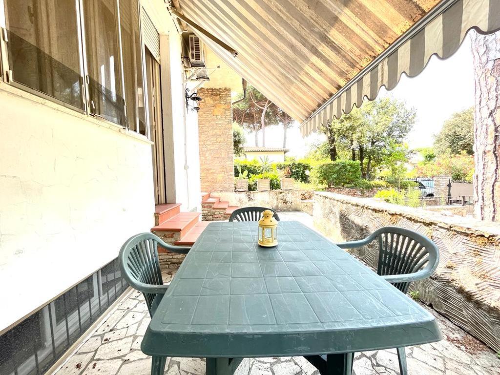 Pineta Apartament Tirrenia Buitenkant foto
