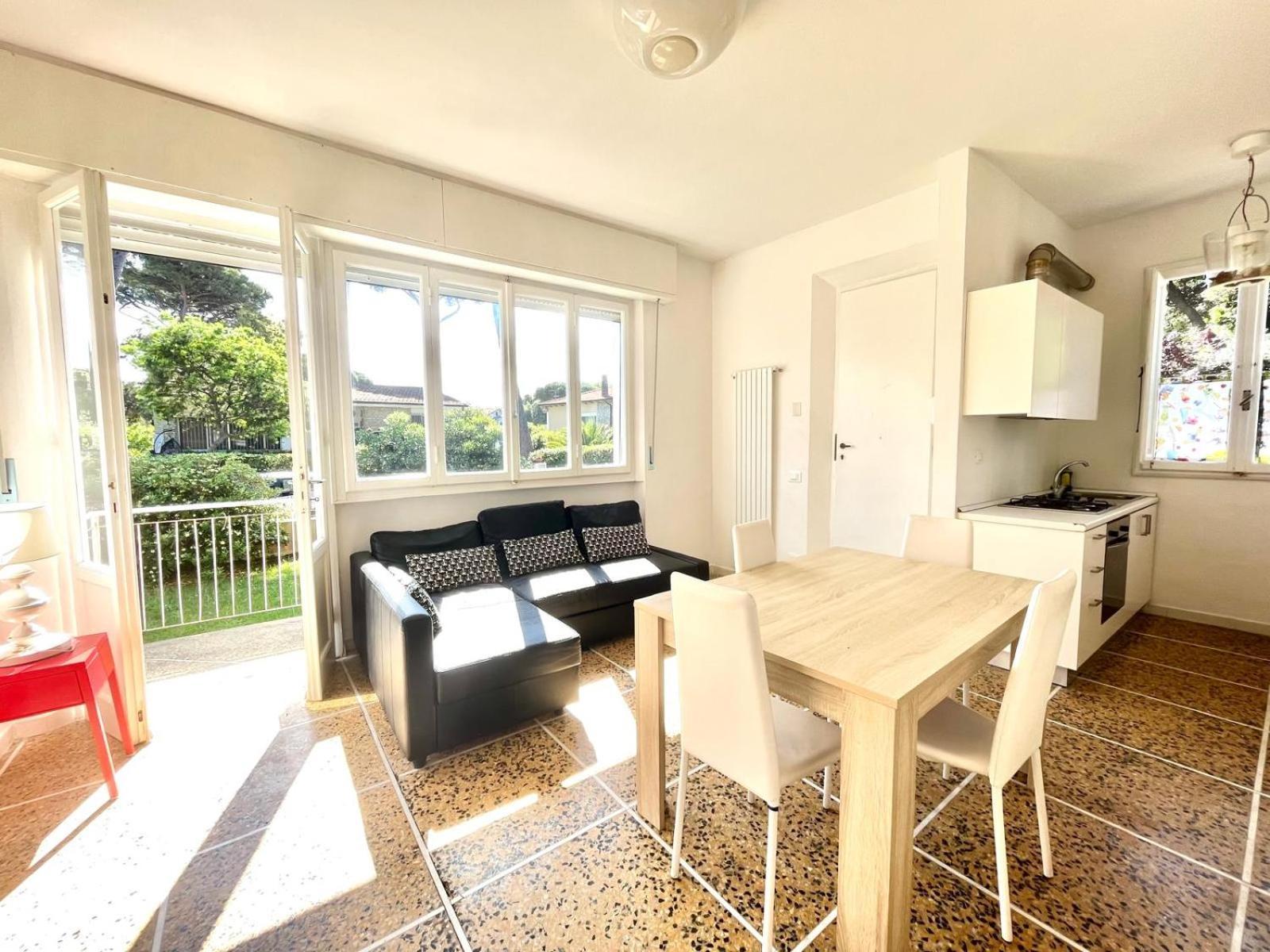 Pineta Apartament Tirrenia Buitenkant foto