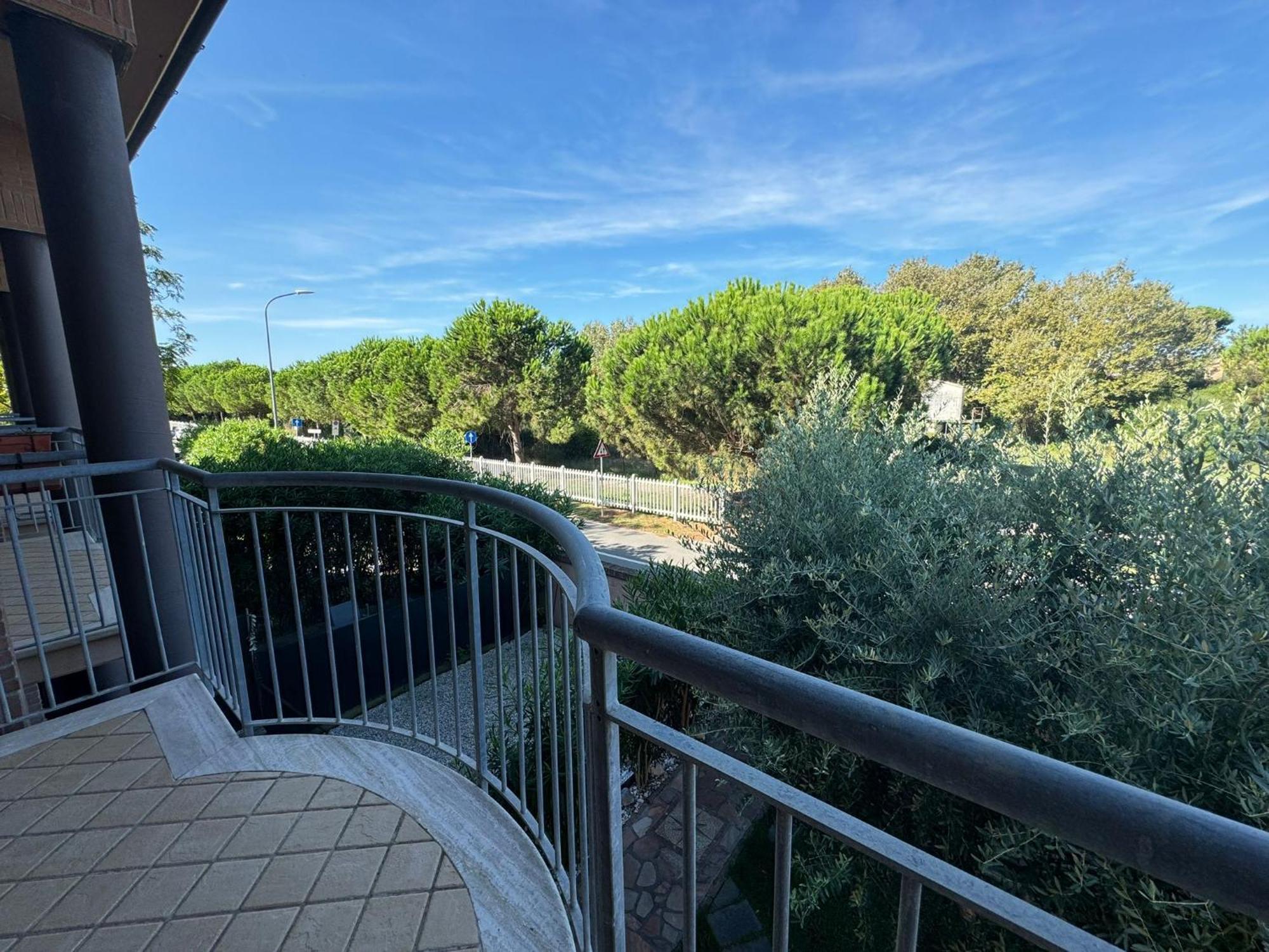 Pineta Apartament Tirrenia Buitenkant foto